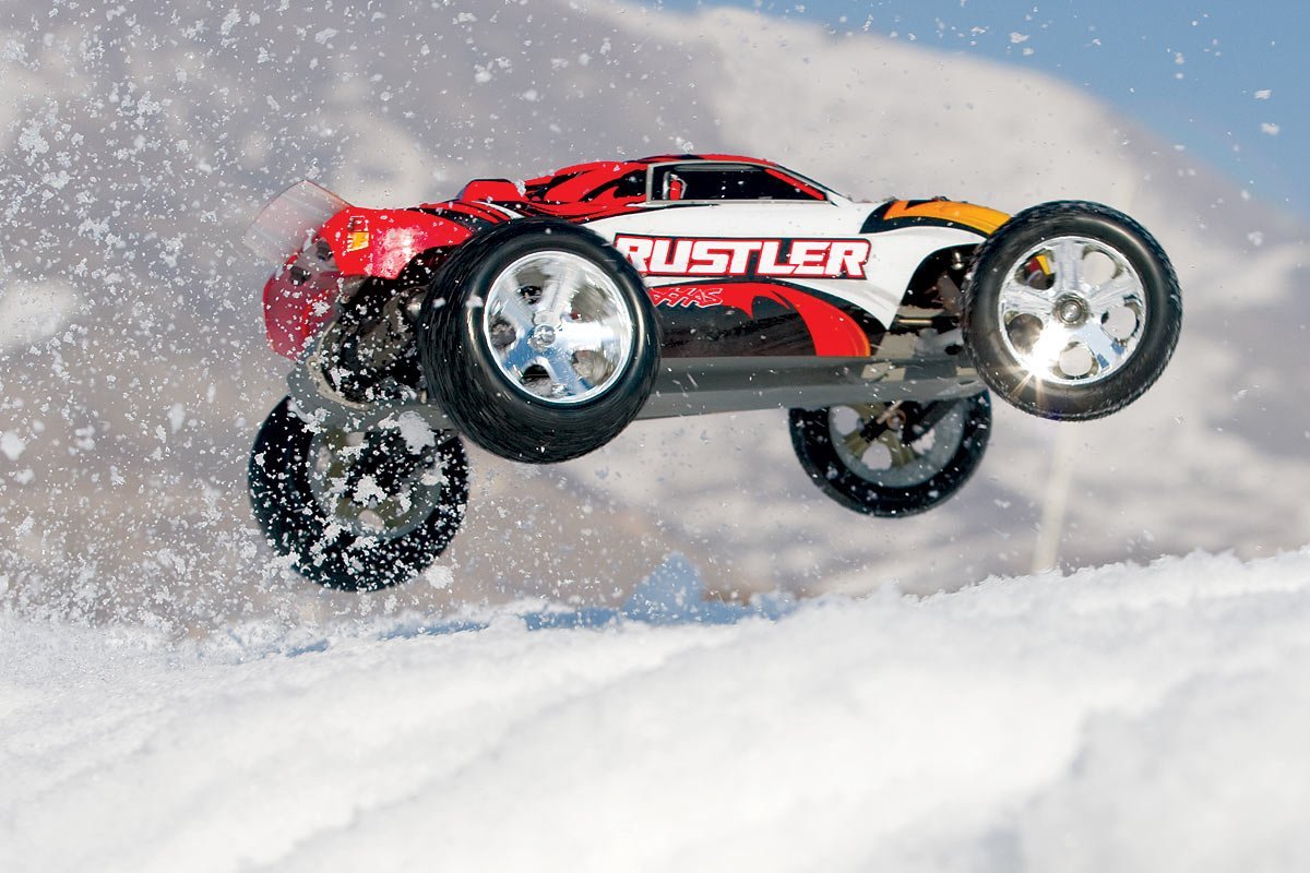 Traxxas RTR 1_10 Rustler 04 Traxxas RTR 1/10 Rustler